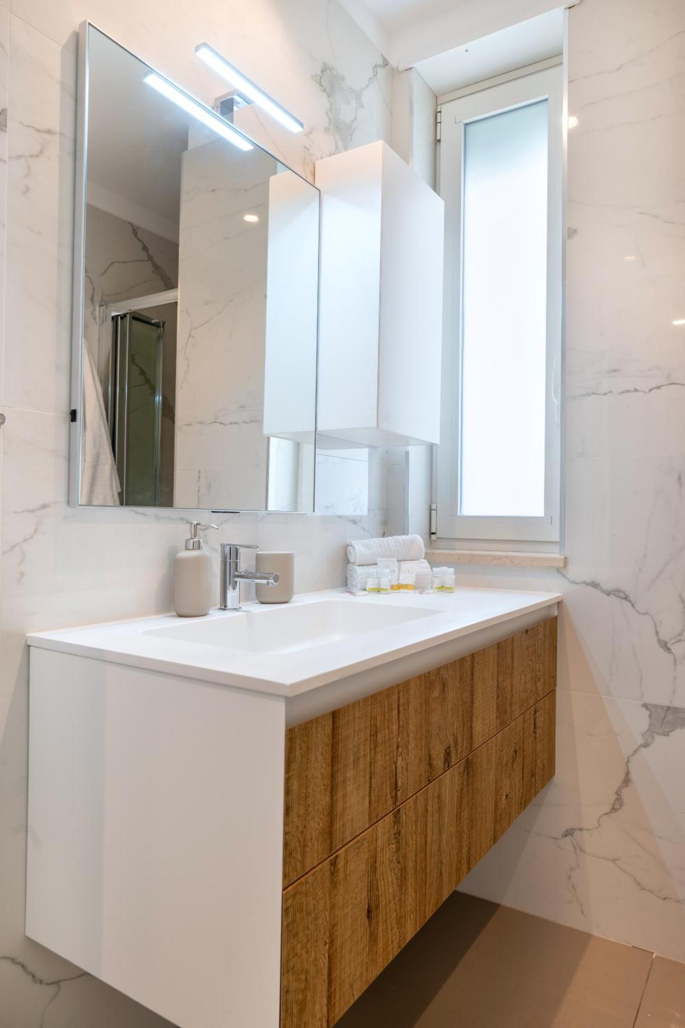 Exclusive Deluxe Apt Up To 6 People & Heated Tub 폴리나노 아마레 외부 사진