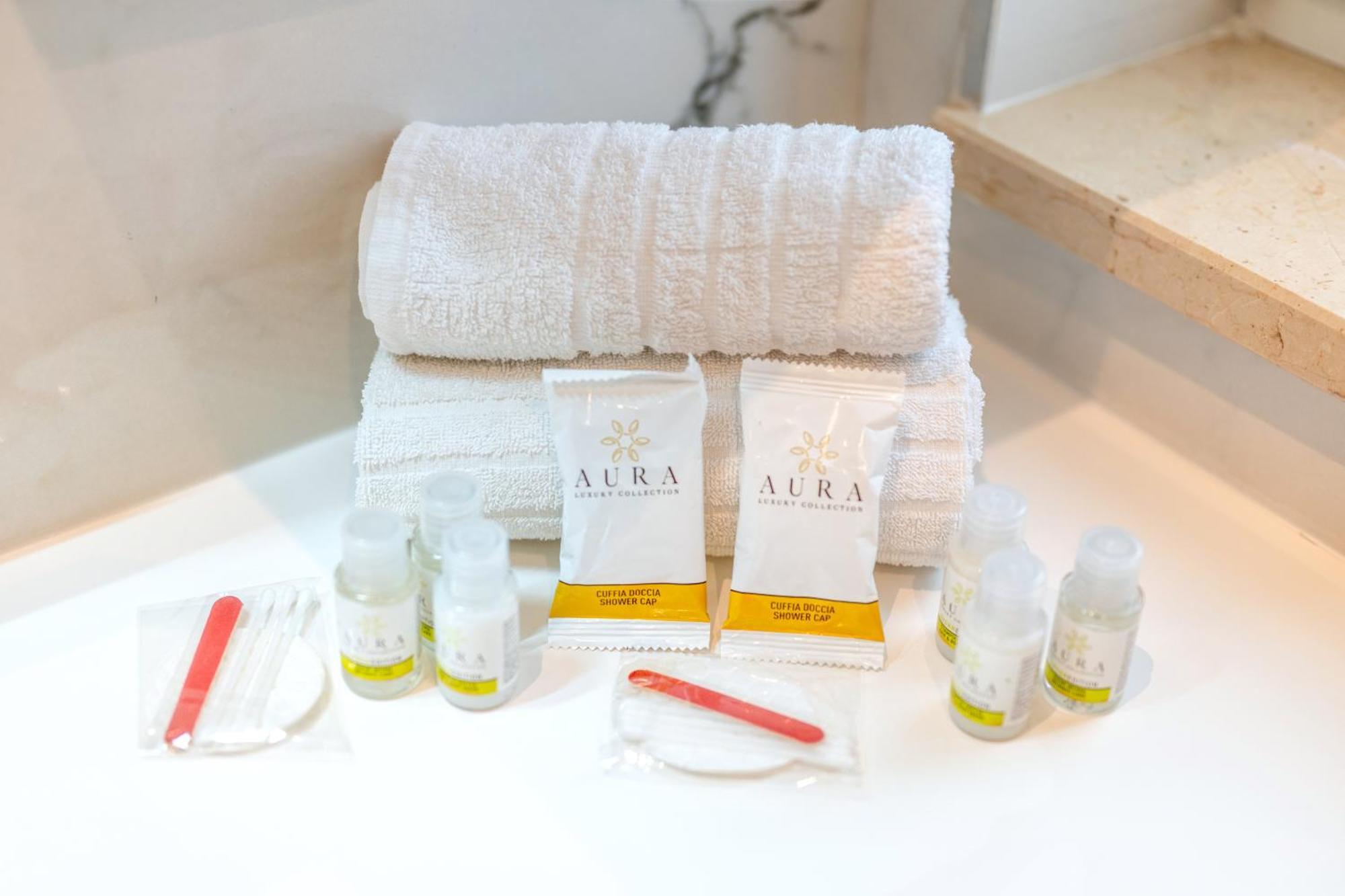 Exclusive Deluxe Apt Up To 6 People & Heated Tub 폴리나노 아마레 외부 사진